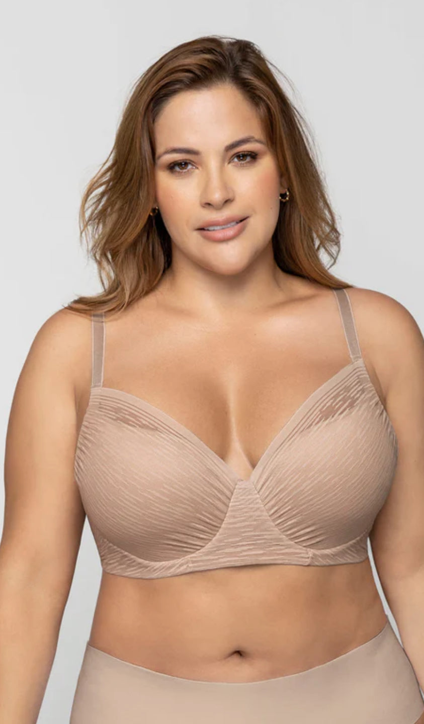 Leonisa SheerFit
Complete Coverage Smoothing Bra