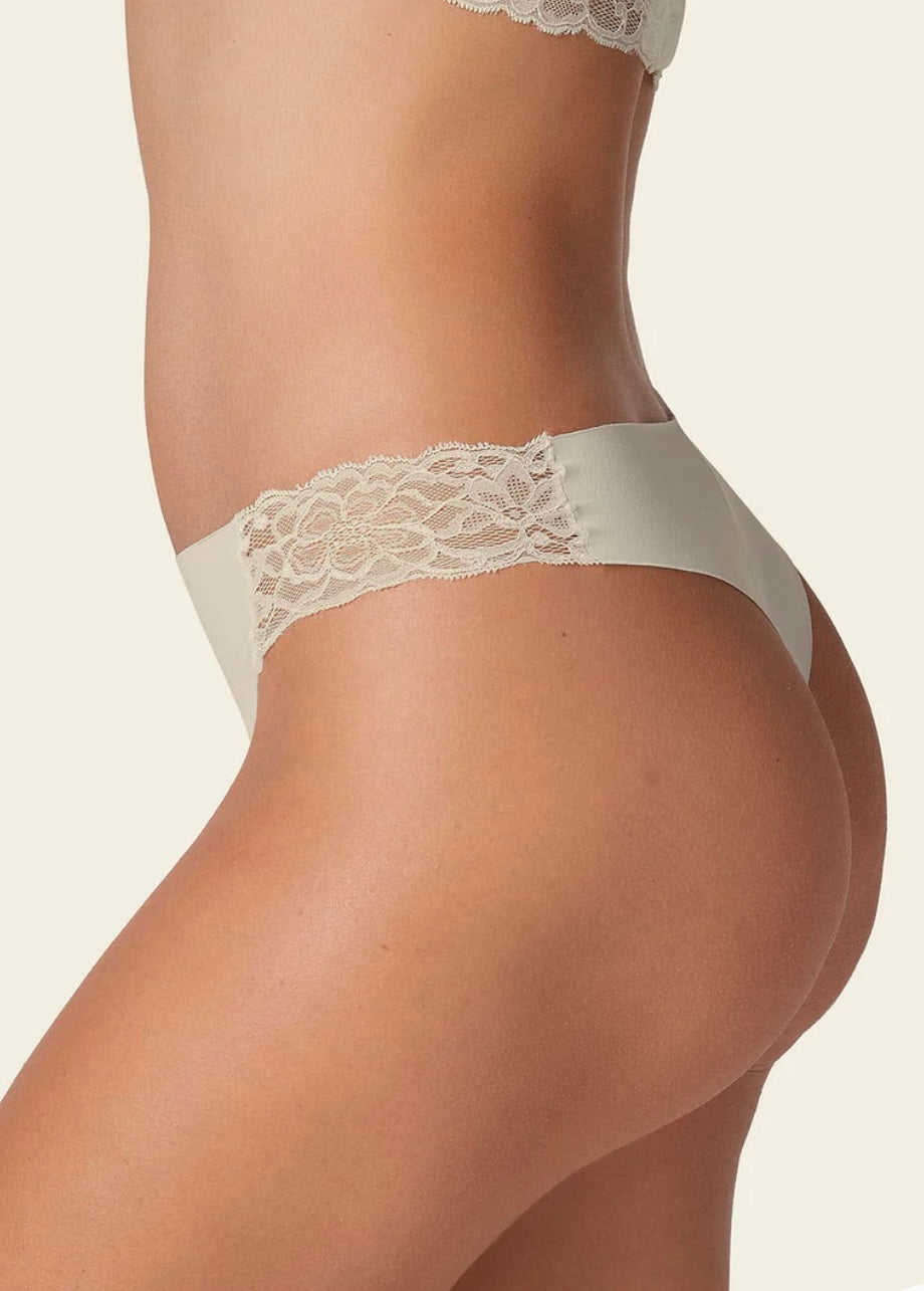 Leonisa Lace Side Seamless Thong Panty