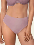 High-Waisted Thong Leonisa