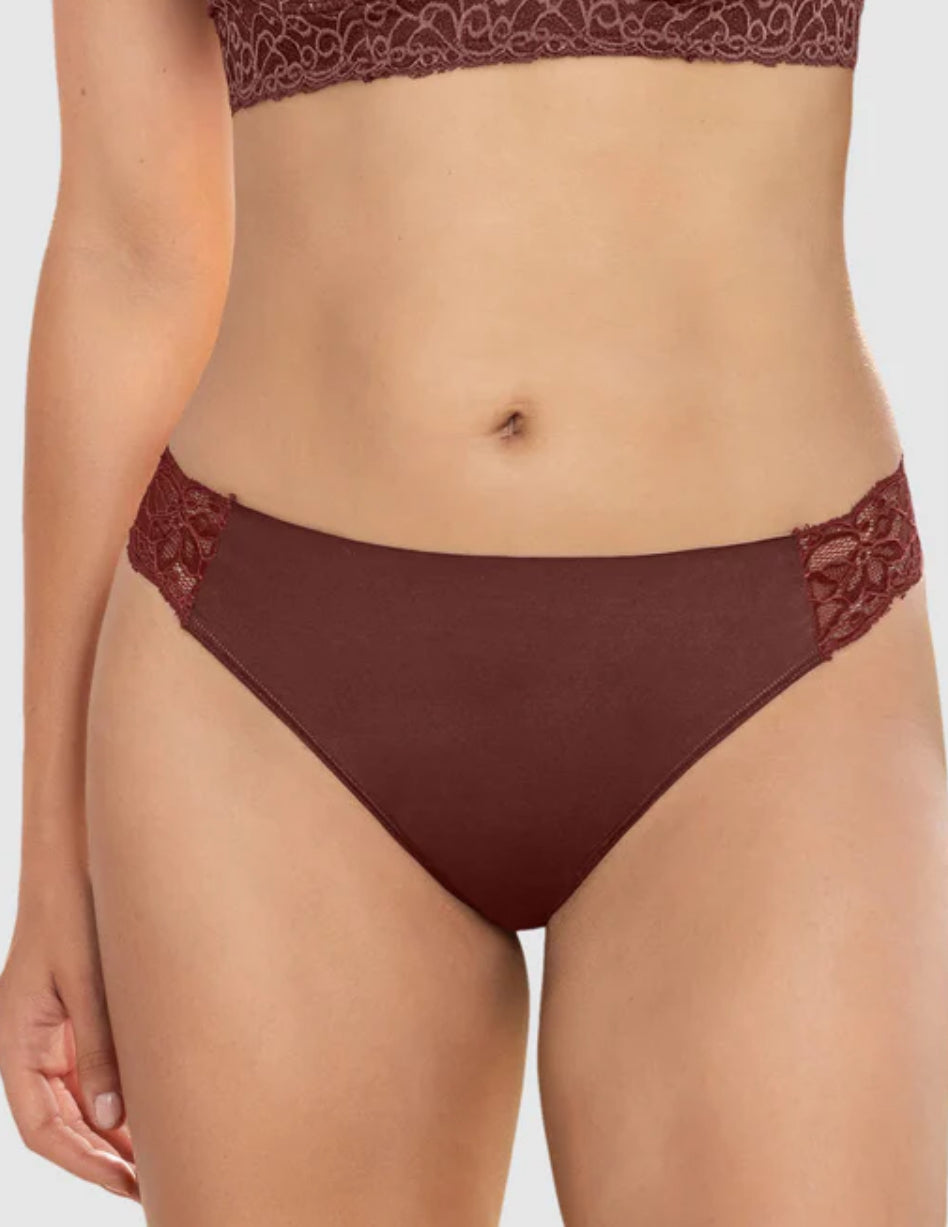Leonisa Lace Side Seamless Thong Panty
