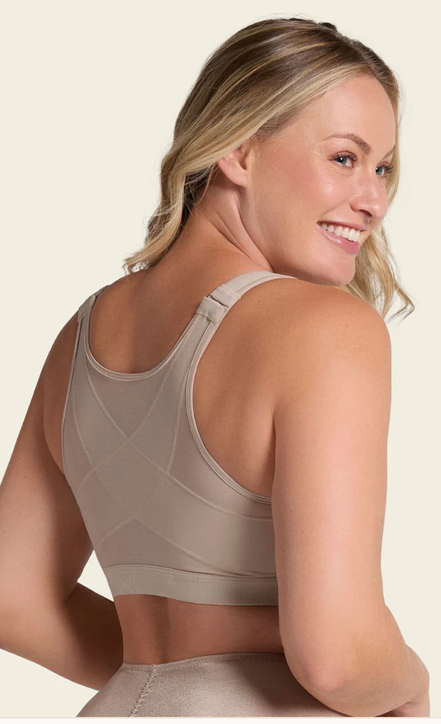 Leonisa Wireless Posture Corrector Bra - view 7