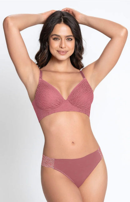 Leonisa SheerFit
Complete Coverage Smoothing Bra 091026