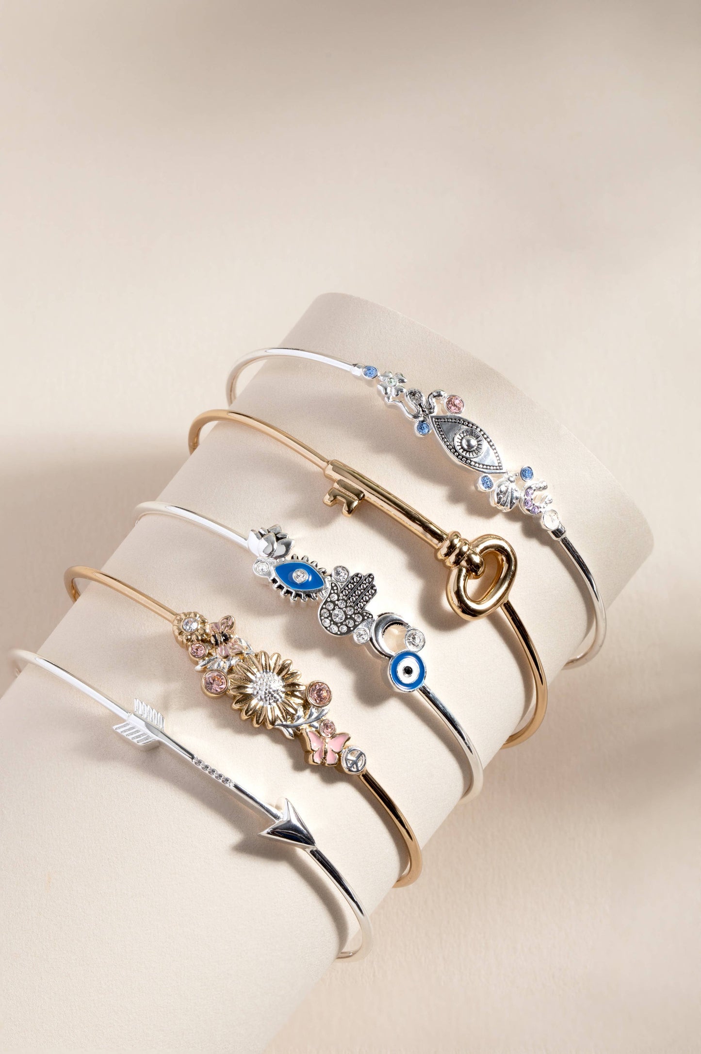 Evil Eye Inline Bangle: Silver
